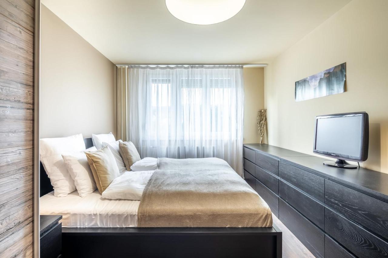 Cozy Quiet Apartment With A Balcony Budapesta Exterior foto